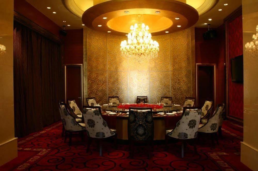 Tianrui Business Hotel Taiyuan  Exterior photo
